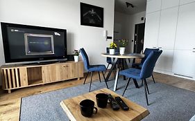 Apartament z Tarasem 23